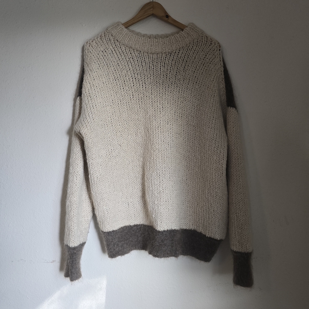 Zara Knit Sweater in Cream and Brown